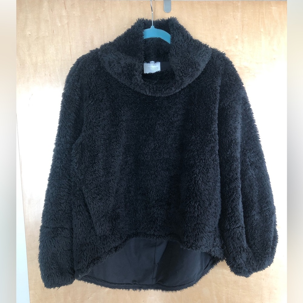 Lululemon Warmth Restore Pullover